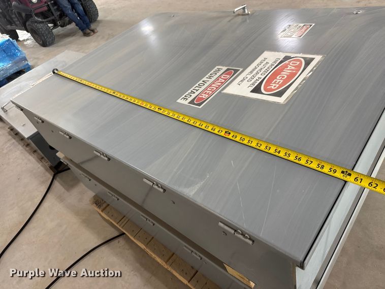 image for item EM8288 (2) Square D 600 amp electrical panels