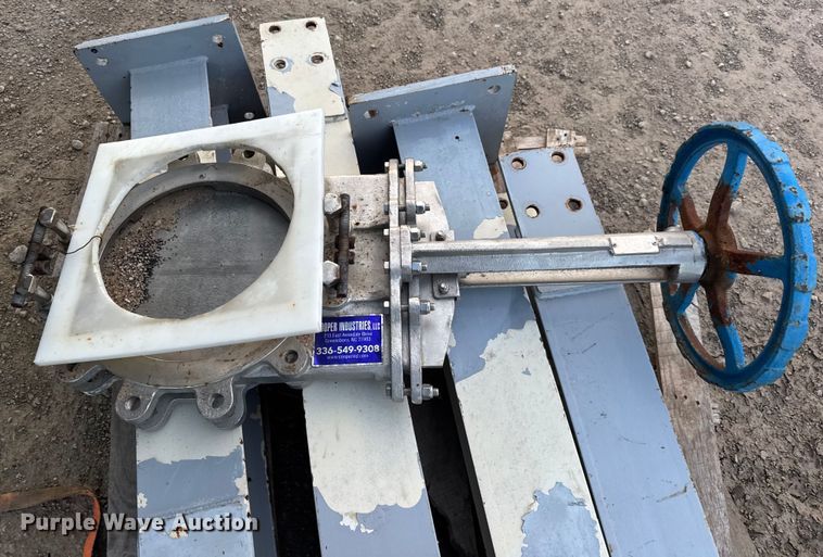 image for item EM8290 Cooper Industries hopper