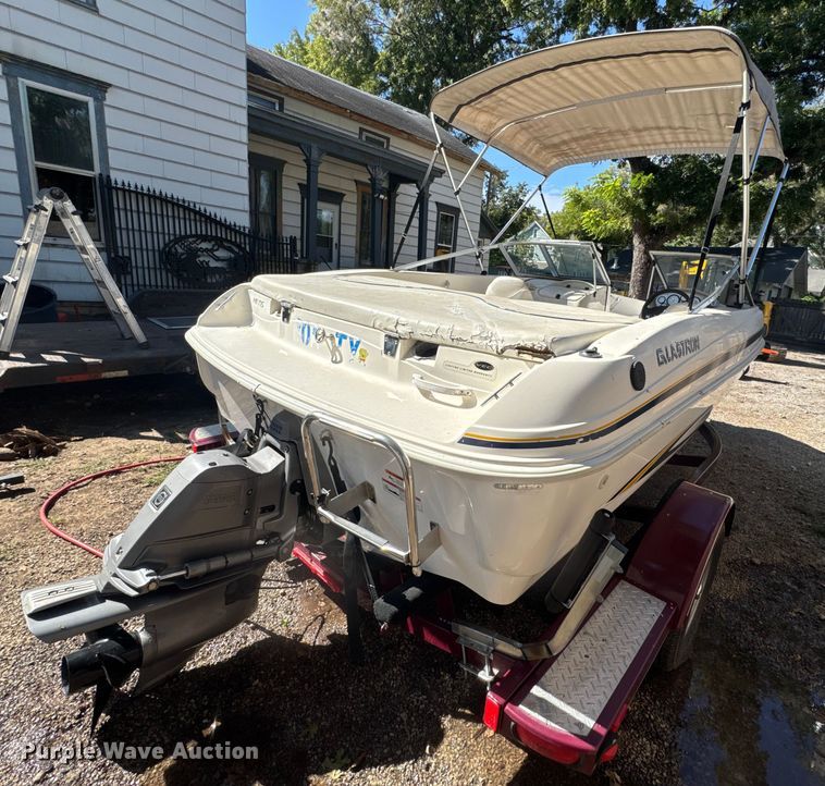 image for item EM8293 2006 Glastron MX175 boat