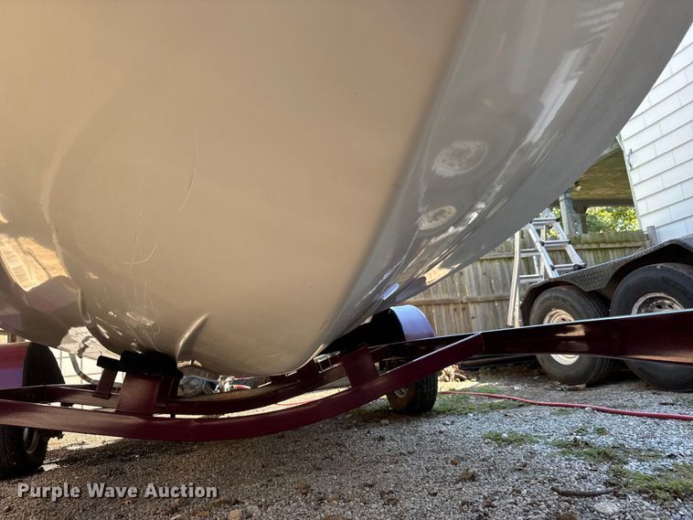 image for item EM8293 2006 Glastron MX175 boat