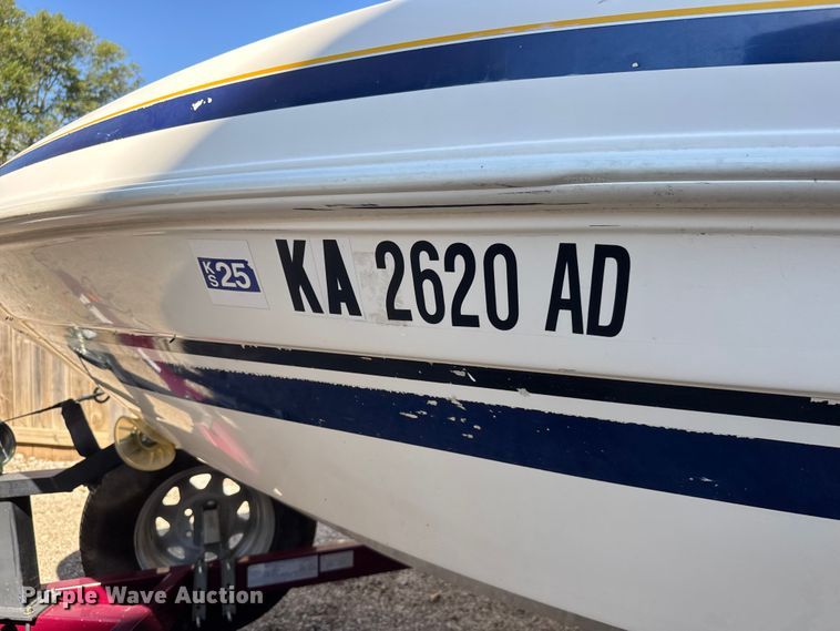 image for item EM8293 2006 Glastron MX175 boat