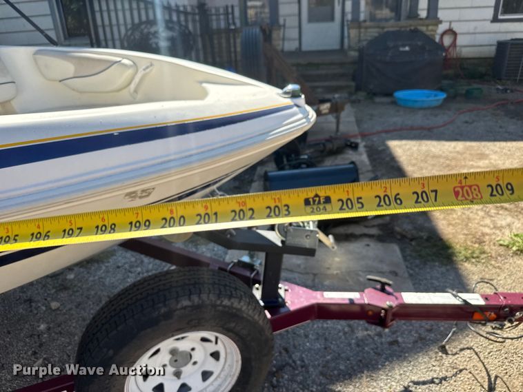 image for item EM8293 2006 Glastron MX175 boat