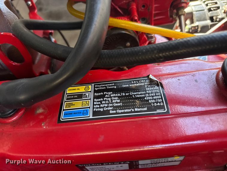 image for item EM8293 2006 Glastron MX175 boat