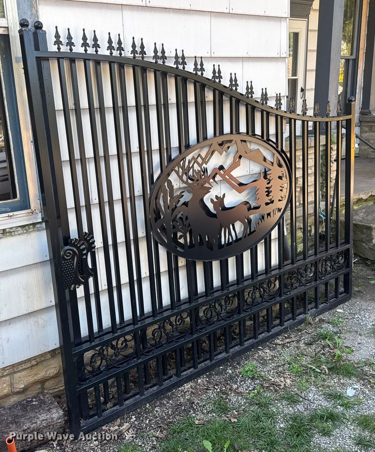 image for item EM8295 Fencing materials