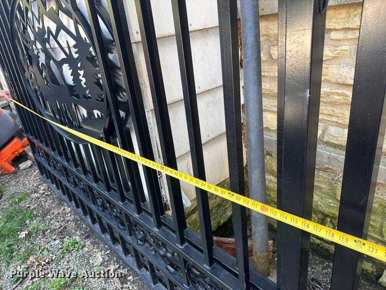 image for item EM8295 Fencing materials