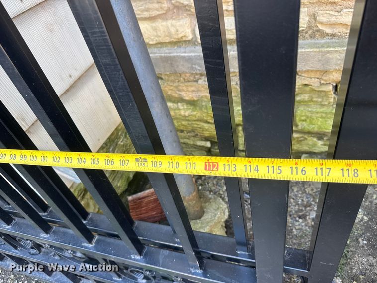 image for item EM8295 Fencing materials