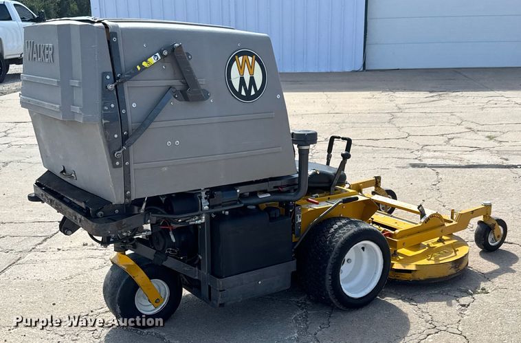 image for item EM8307 Walker MT25i-13 ZTR lawn mower