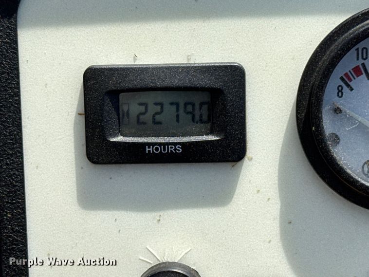 image for item EM8307 Walker MT25i-13 ZTR lawn mower