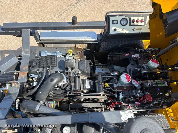 image for item EM8307 Walker MT25i-13 ZTR lawn mower