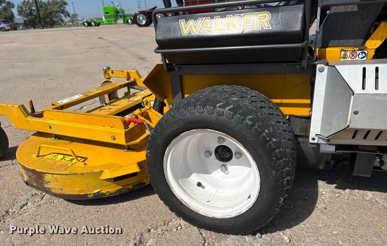 image for item EM8307 Walker MT25i-13 ZTR lawn mower