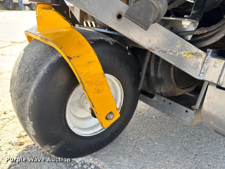 image for item EM8307 Walker MT25i-13 ZTR lawn mower