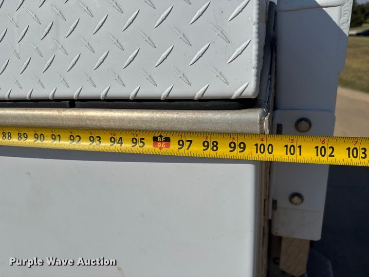 image for item EM8321 2019 Chevrolet Silverado 2500HD Double Cab utility bed pickup truck