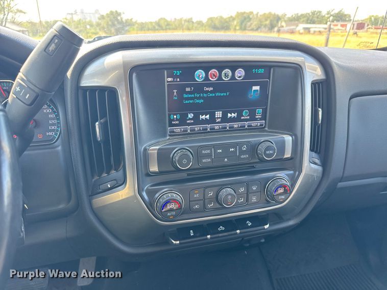 image for item EM8321 2019 Chevrolet Silverado 2500HD Double Cab utility bed pickup truck