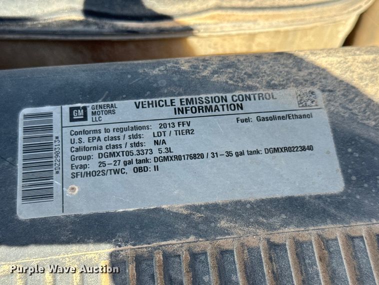 image for item EM8323 2013 Chevrolet Silverado 1500 Ext. Cab pickup truck