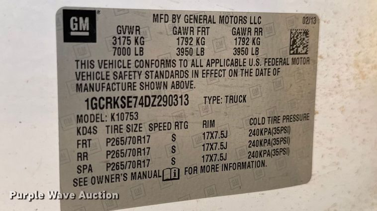 image for item EM8323 2013 Chevrolet Silverado 1500 Ext. Cab pickup truck