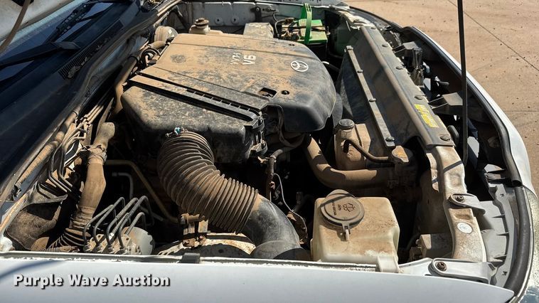 image for item EM8324 2010 Toyota Tacoma TRD Sport Double Cab pickup truck