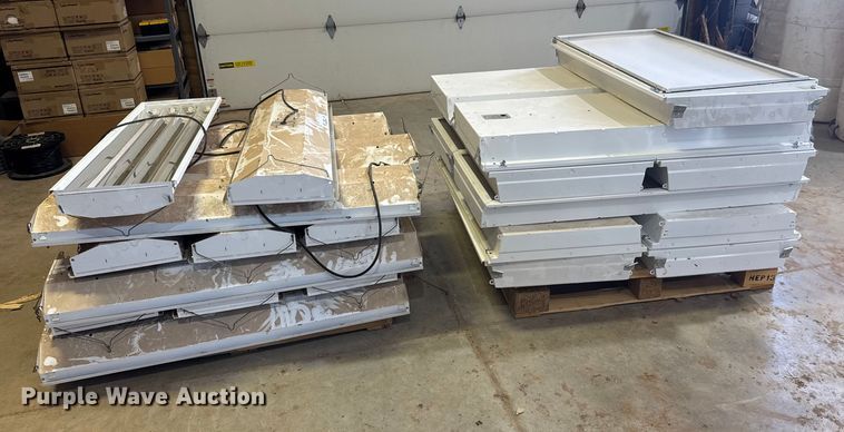 image for item EM8325 (26) light fixtures