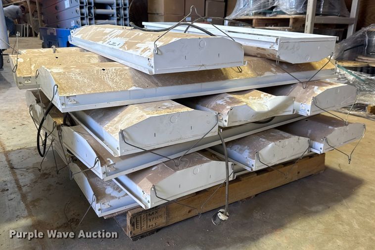 image for item EM8325 (26) light fixtures