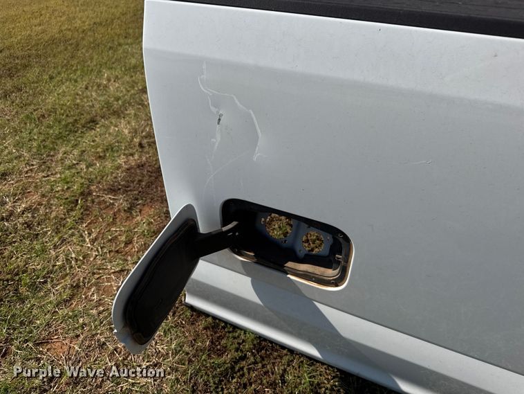 image for item EM8327 Ford Super Duty pickup truck bed