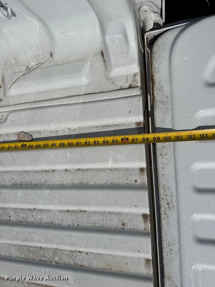 image for item EM8331 Chevrolet Silverado LT pickup truck bed