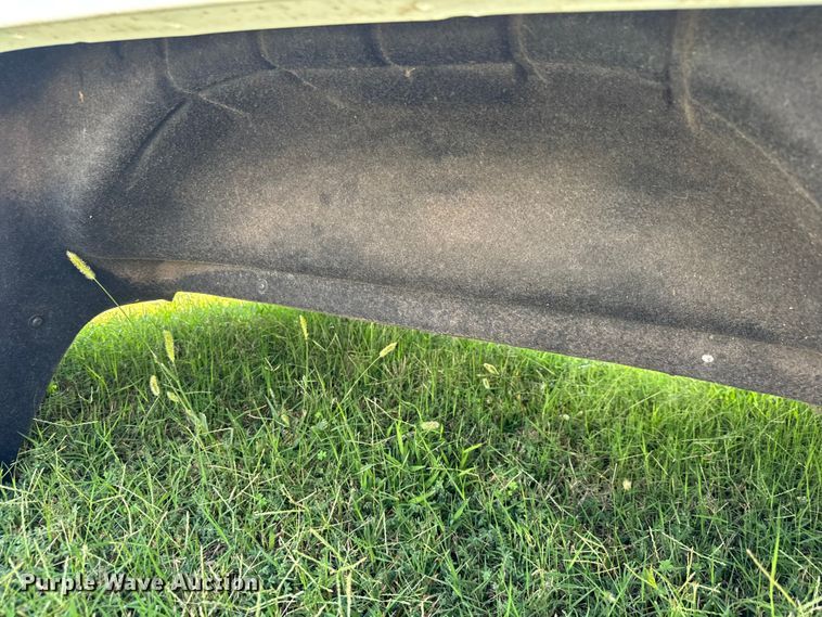 image for item EM8331 Chevrolet Silverado LT pickup truck bed