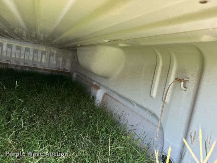 image for item EM8333 Chevrolet Silverado LT pickup truck bed