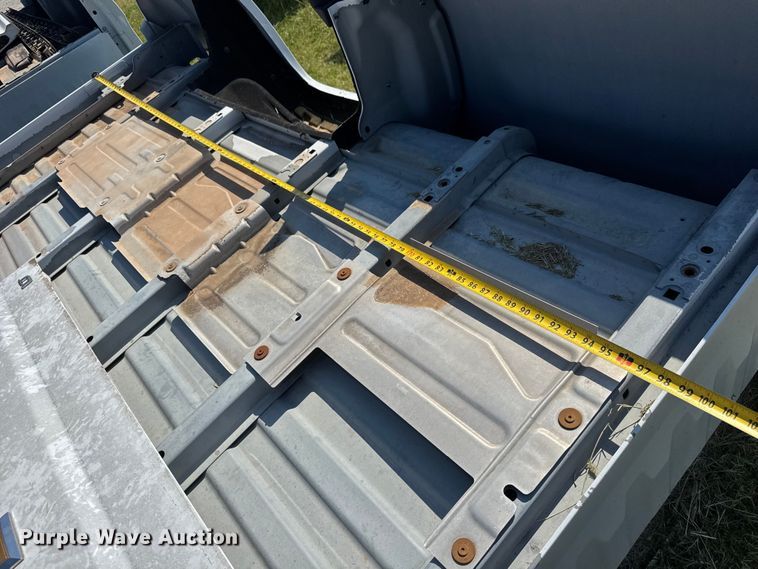 image for item EM8333 Chevrolet Silverado LT pickup truck bed