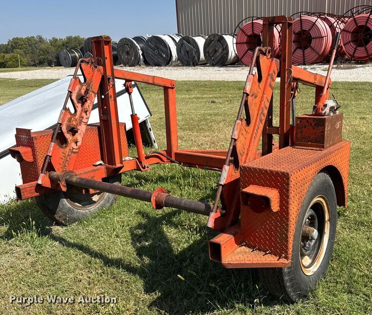 image for item EM8338 Turner Welding 103W0 reel trailer
