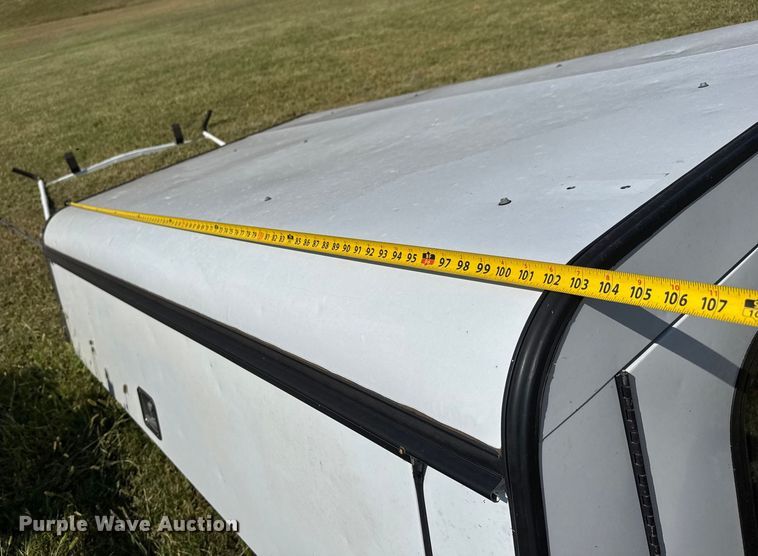 image for item EM8339 ARE pickup truck topper