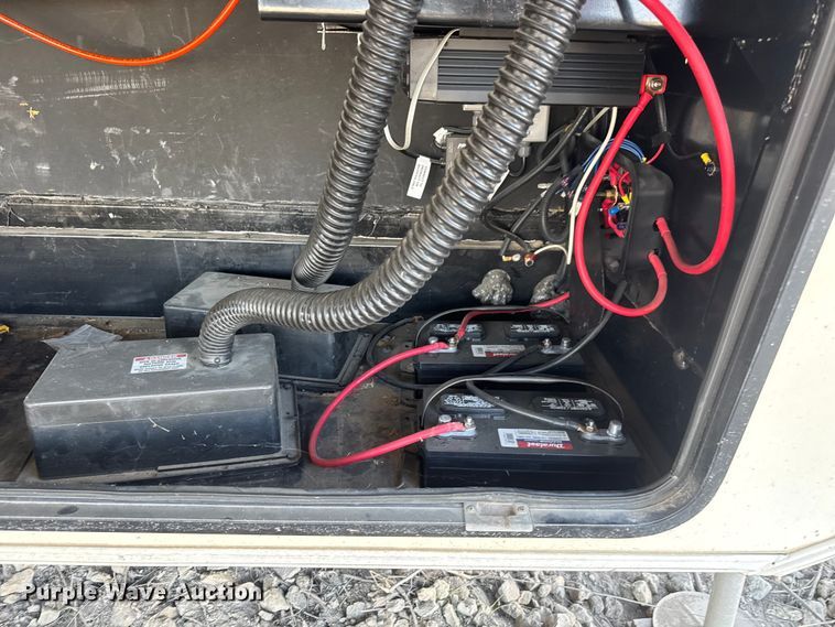 image for item EM8342 2015 Forest River Cardinal camper