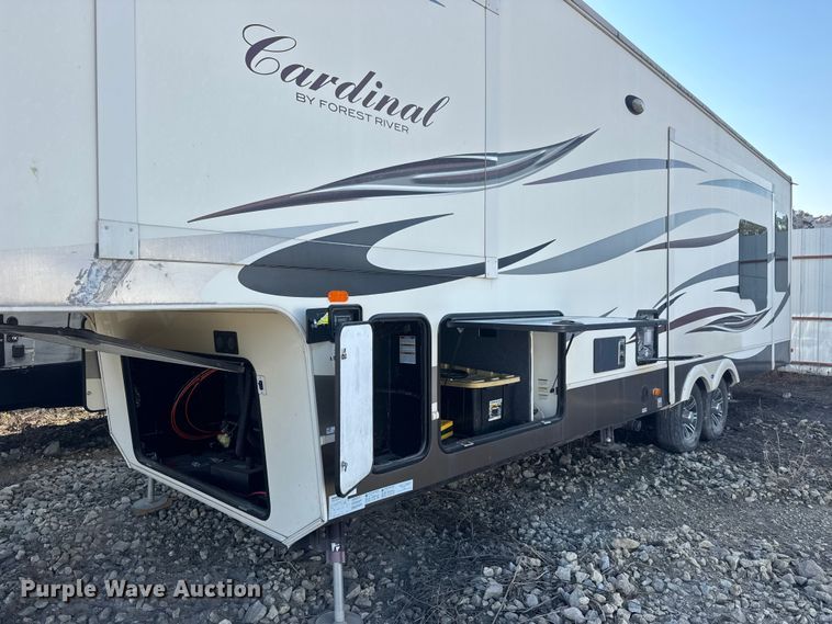 image for item EM8342 2015 Forest River Cardinal camper