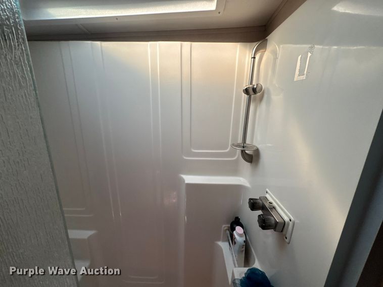 image for item EM8342 2015 Forest River Cardinal camper