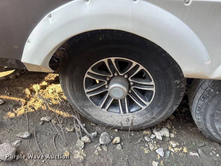 image for item EM8342 2015 Forest River Cardinal camper