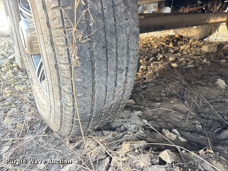 image for item EM8342 2015 Forest River Cardinal camper