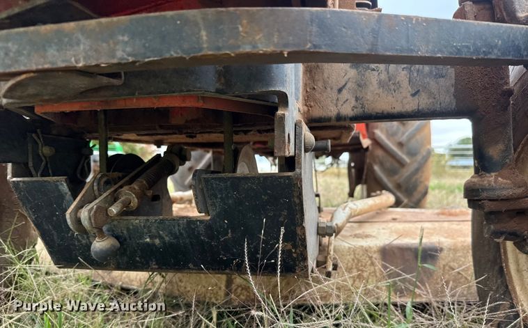 image for item EM8353 Allis-Chalmers 620 lawn tractor