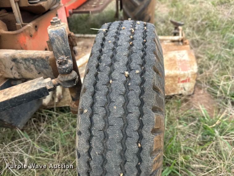 image for item EM8353 Allis-Chalmers 620 lawn tractor