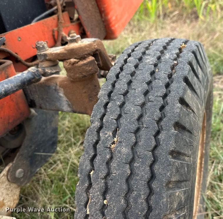 image for item EM8353 Allis-Chalmers 620 lawn tractor