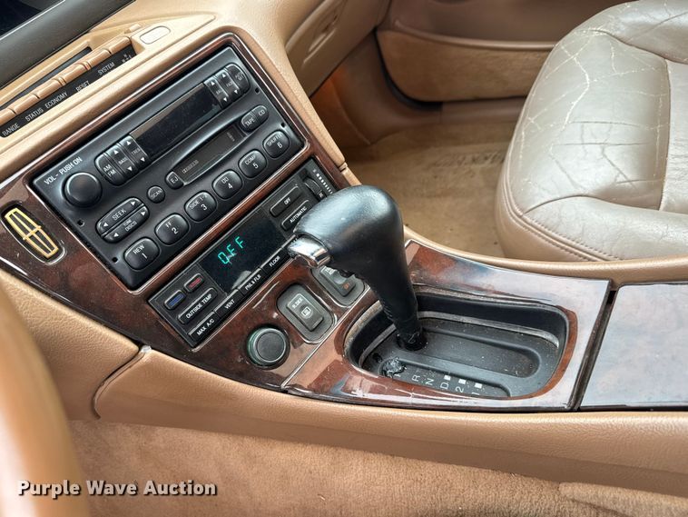 image for item EM8362 1995 Lincoln Mark VIII 