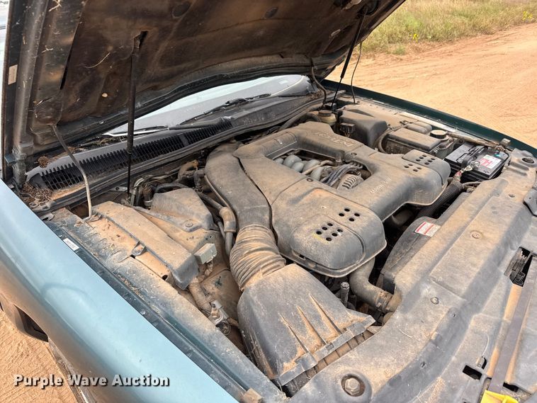 image for item EM8362 1995 Lincoln Mark VIII 