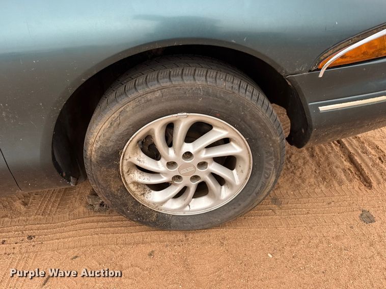 image for item EM8362 1995 Lincoln Mark VIII 