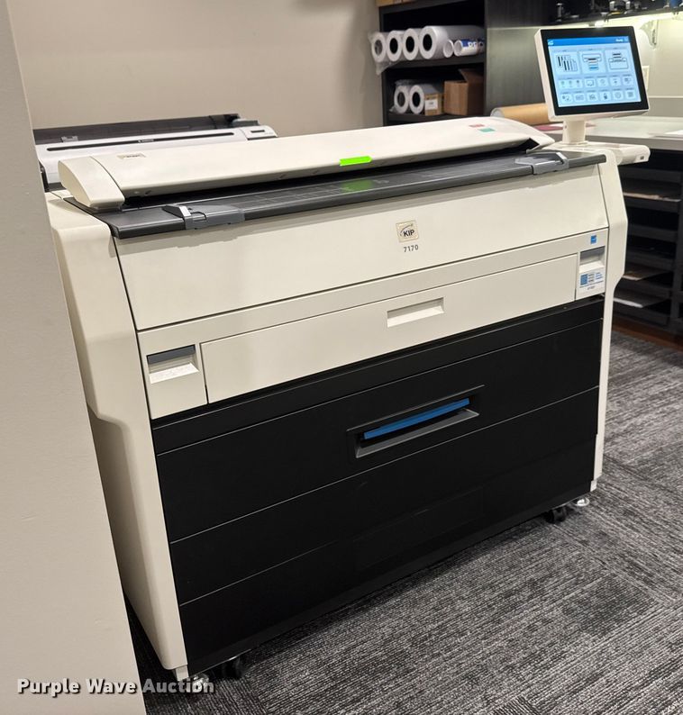 image for item EM8401 Kip 7170 plotter printer 
