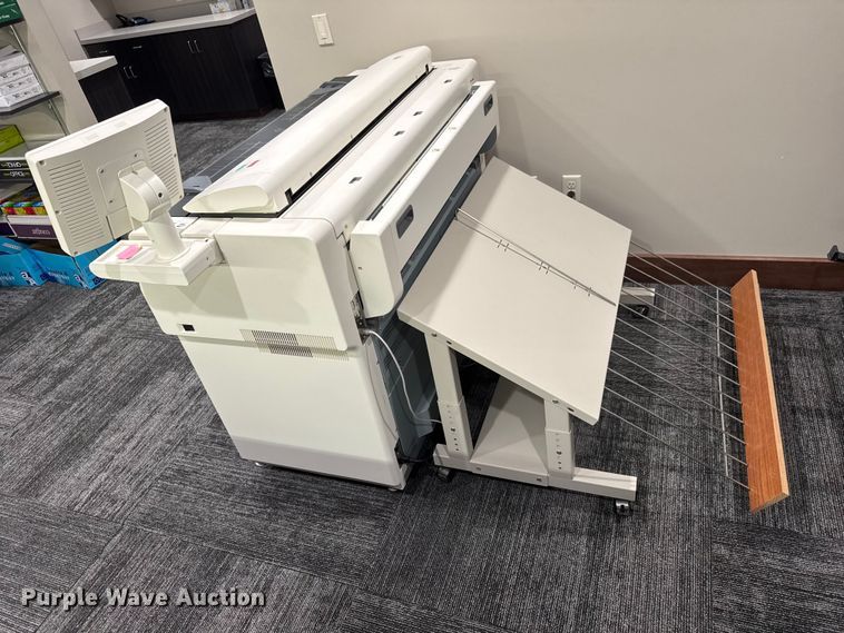 image for item EM8401 Kip 7170 plotter printer 