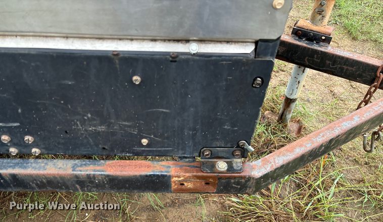 image for item EN5639 Lincoln Electric Vantage 300 welder/generator