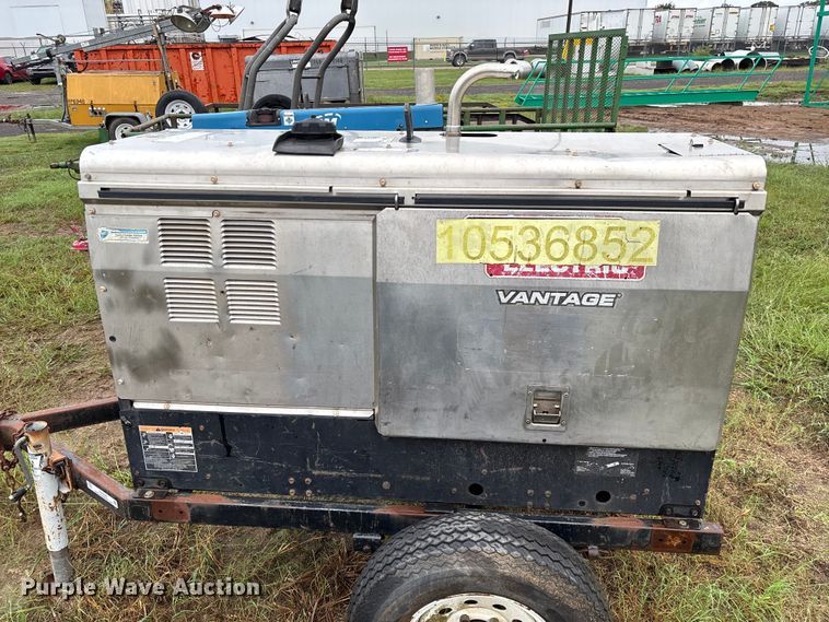 image for item EN5639 Lincoln Electric Vantage 300 welder/generator