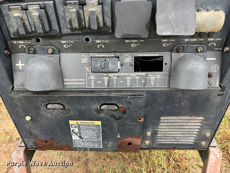 image for item EN5639 Lincoln Electric Vantage 300 welder/generator