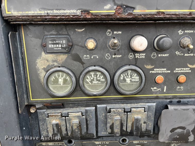 image for item EN5639 Lincoln Electric Vantage 300 welder/generator