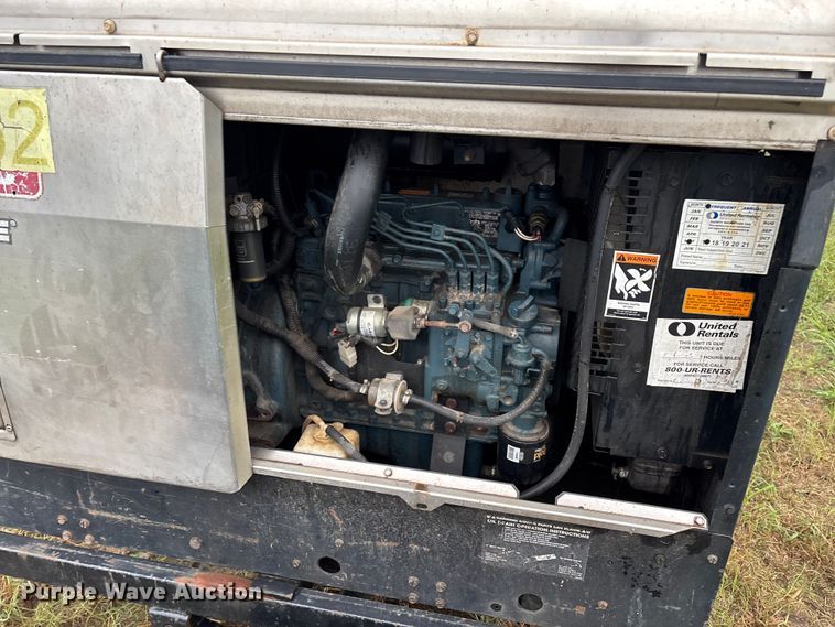 image for item EN5639 Lincoln Electric Vantage 300 welder/generator