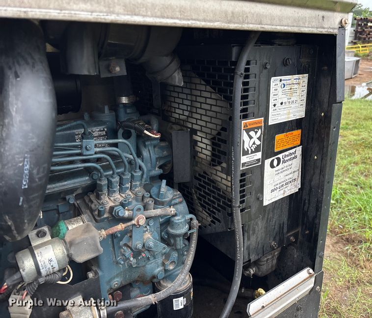 image for item EN5639 Lincoln Electric Vantage 300 welder/generator