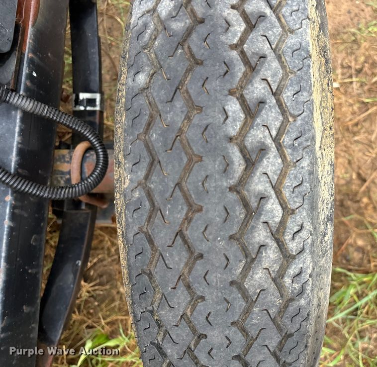 image for item EN5639 Lincoln Electric Vantage 300 welder/generator