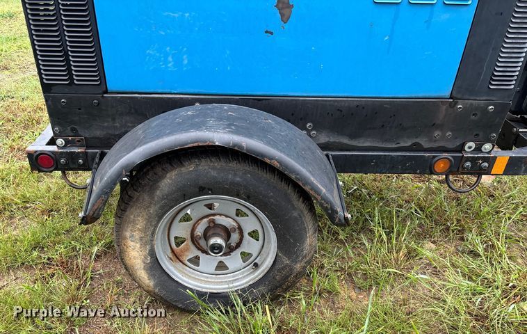 image for item EN5640 Miller Big Blue 300 Pro Cat CC/CV welder/generator